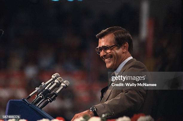Donald Rumsfeld 1975 3,740 Donald Rumsfeld Photos Stock Photos, High-Res Pictures, and ...