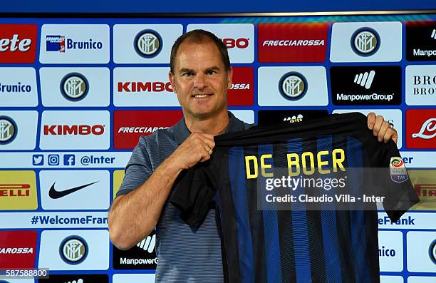 Frank de Boer poses for a photo during FC Internazionale Unveils New Coach Frank De Boer at Appiano Gentile on August 9, 2016 in Como, Italy.