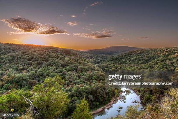 bend in the river - ozarks missouri stock pictures, royalty-free photos & images
