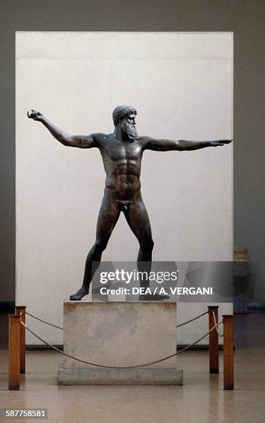 Bronze statue of Zeus or Poseidon, ca 460 BC, found off Cape Artemisium in Euboea, Greece. Greek civilisation, 5th century BC. Athens, Ethnikó...