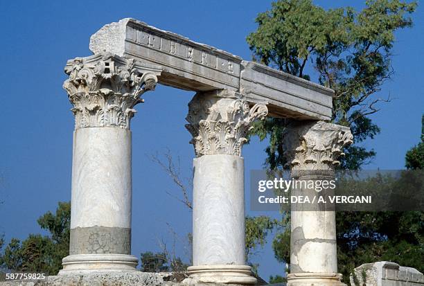Corinth Rome 148 Roman Corinth Stock Photos, High-Res Pictures, and Images - Getty ...