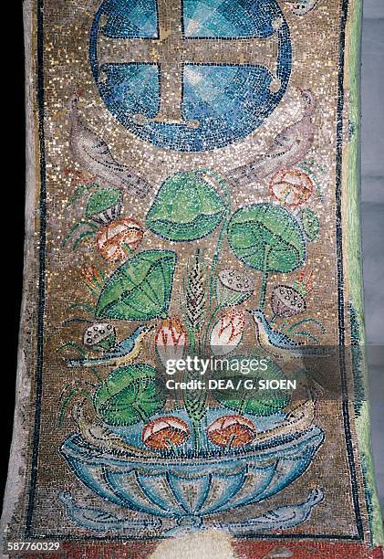 Flowers and birds, mosaic in the early Christian church of Panagia Ahiropiitos or Panagia Acheiropoietos, also called Achiropita , Thessaloniki,...