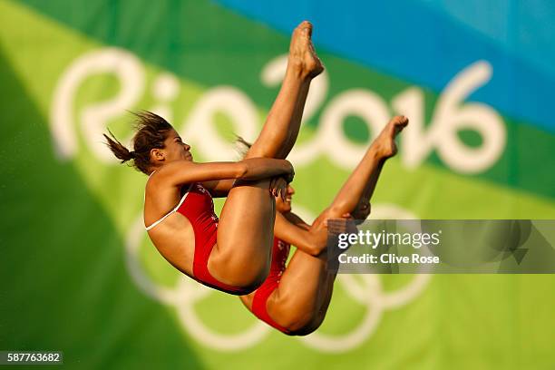 Paola Espinosa and Alejandra Orozco of Mexico compete in the Women's Diving Synchronised 10m Platform Final on Day 4 of the Rio 2016 Olympic Games at...