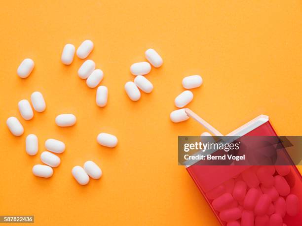 breath mints - breath mints stock pictures, royalty-free photos & images