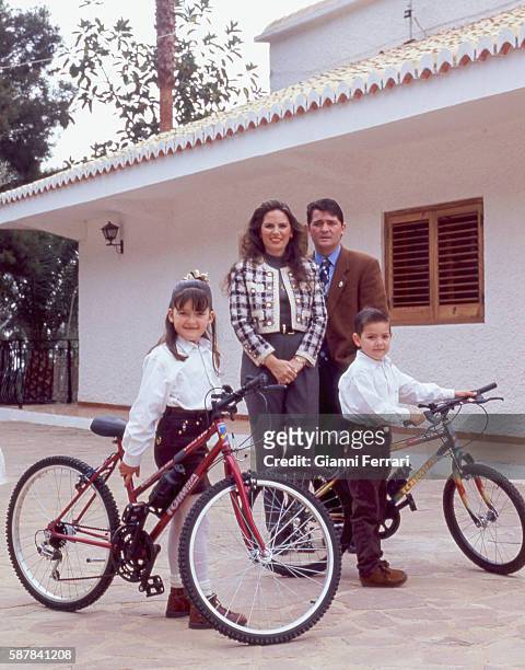 The Spanish bullfighter Vicente Ruiz 'El Soro' with his wife Suzette and his children Maria and Tito Foyos, Valencia, Spain. .