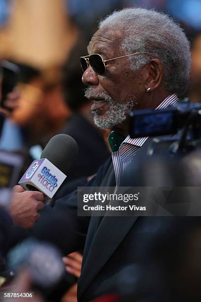 American actor Morgan Freeman talks to the media during the premiere of the Ben-Hur film at Metropolitan Theatre on August 09, 2016 in Mexico City,...