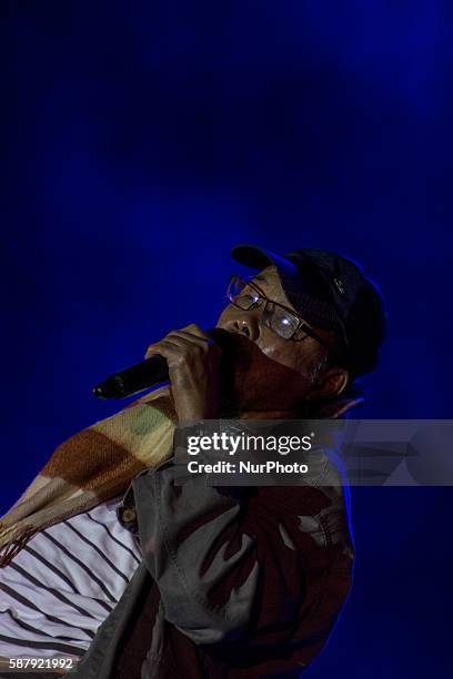 Ws Rendra 15 Ws Rendra Stock Photos, High-Res Pictures, and Images - Getty Images