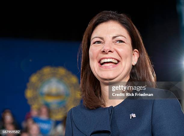 Senator Kelly Ayotte introducing Republican presidential candidate and former MA Governor Mitt Romney at Manchester Central High School in...