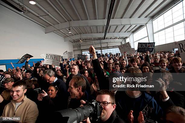 Republican presidential candidate Congressman Ron Paul with his wife Carol Paul waiting to be introduced at a campaign rally at Nashua Airport in...