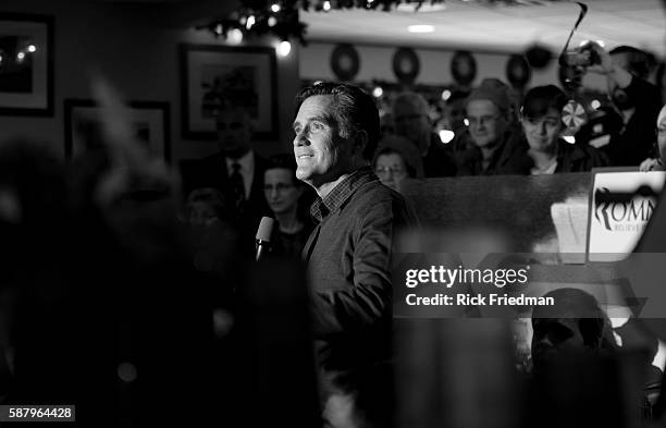Republican presidential candidate and former MA Governor Mitt Romney campaigning at Tilton diner in Tilton, NH.on December 22, 2011