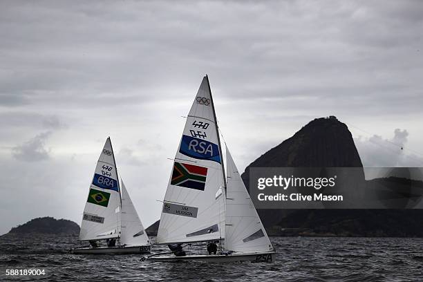 Asenathi Jim of South Africa and Roger Beresford Hudson of South Africa compete in the Men's 470 class on Day 5 of the Rio 2016 Olympic Games at the...