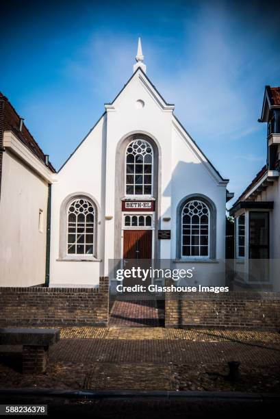 temple in small town - synagogue exterior stock pictures, royalty-free photos & images