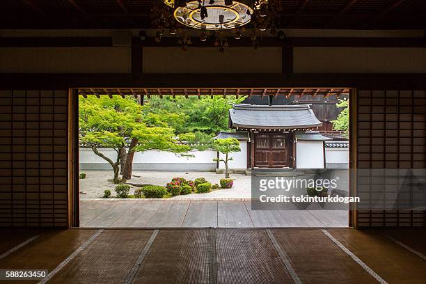 japanese shoji washi paper door at chionji temple kyoto japan - karesansui stock pictures, royalty-free photos & images