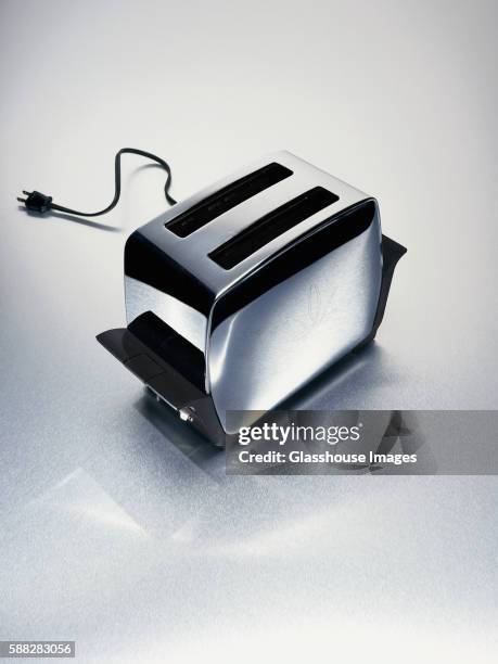 retro pop-up toaster - toaster stock pictures, royalty-free photos & images