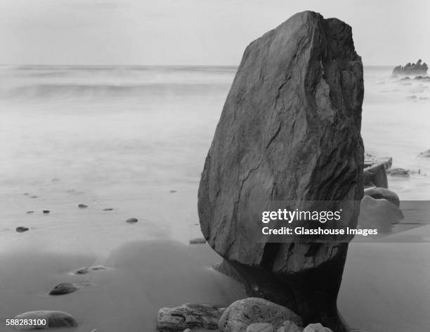 standing stone, achil island, county mayo, ireland - large rock stock pictures, royalty-free photos & images