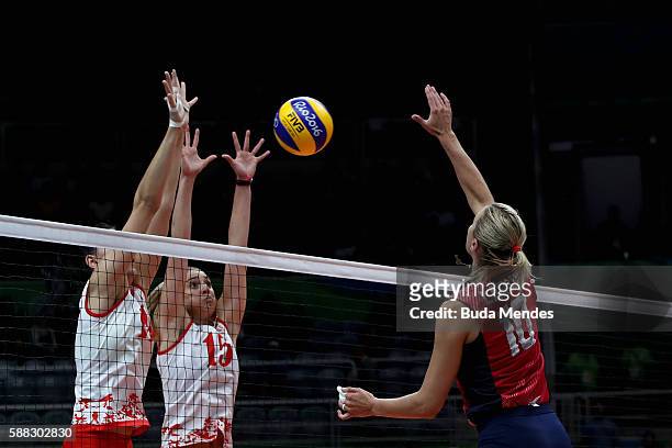Jordan Larson of the United States in action during the women's qualifying volleyball match between the United States and Serbia on Day 5 of the Rio...