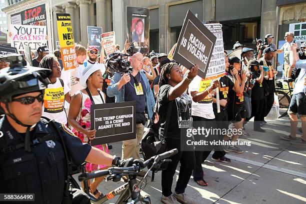 republican national convention, july 19, 2016 - racismo imagens e fotografias de stock