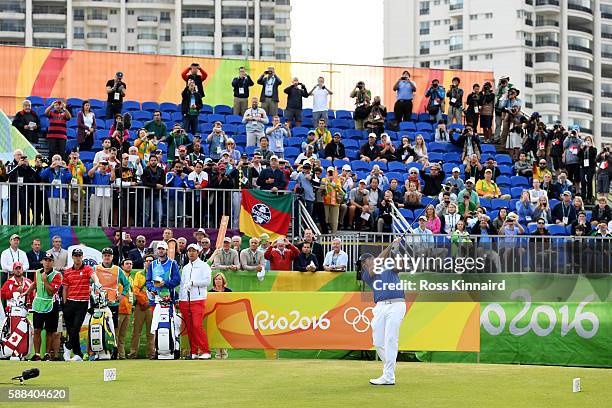 Adilson da Silva of Brazil plays his shot from the first tee during the first round of men's golf on Day 6 of the Rio 2016 Olympics at the Olympic...