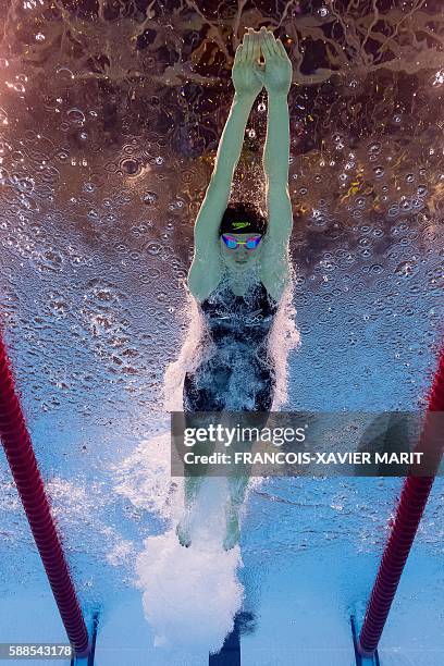 New Zealand's Lauren Boyle competes in a Women's 800m Freestyle heat during the swimming event at the Rio 2016 Olympic Games at the Olympic Aquatics...