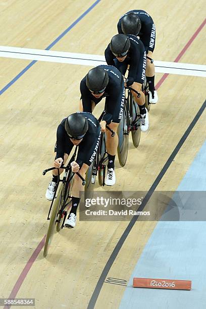 GLauren Ellis, Racquel Sheath, Rushlee Buchanan and Jaime Nielsen of New Zealand compete in the Women's Team Pursuit Track Cycling Qualifying on Day...