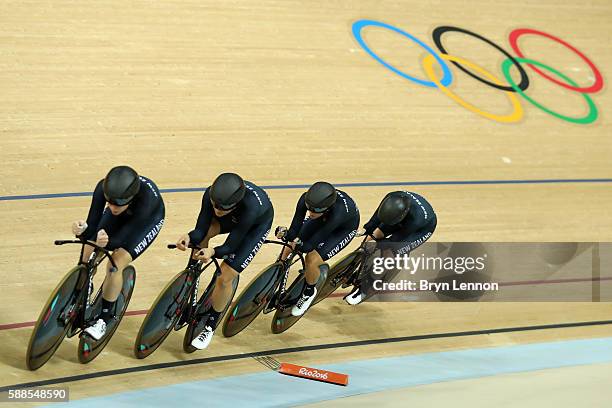 GLauren Ellis, Racquel Sheath, Rushlee Buchanan and Jaime Nielsen of New Zealand compete in the Women's Team Pursuit Track Cycling Qualifying on Day...