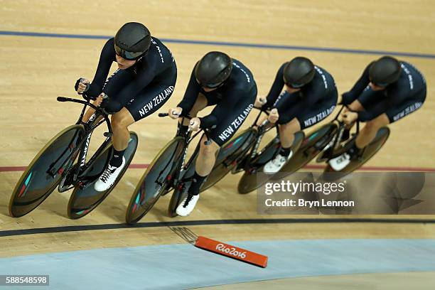 GLauren Ellis, Racquel Sheath, Rushlee Buchanan and Jaime Nielsen of New Zealand compete in the Women's Team Pursuit Track Cycling Qualifying on Day...