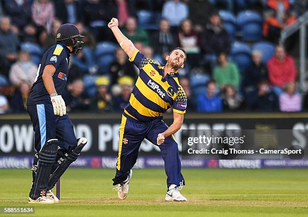 Wales.Glamorgan's Shaun Tait in action during the NatWest t20 Blast, 4th Quarter-Final match between Glamorgan and Yorkshire Vikings at the SWALEC...