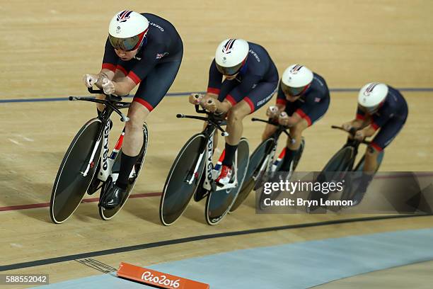 Katie Archibald, Laura Trott, Elinor Barker and Joanna Rowsell-Shand of Great Britain compete in the Women's Team Pursuit Track Cycling Qualifying on...