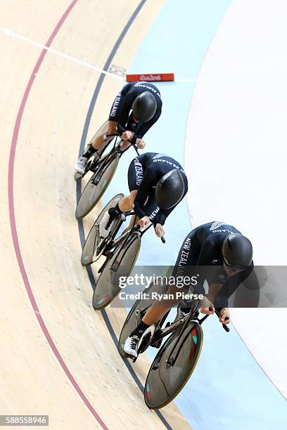 GLauren Ellis, Racquel Sheath, Rushlee Buchanan and Jaime Nielsen of New Zealand compete in the Women's Team Pursuit Track Cycling Qualifying on Day...