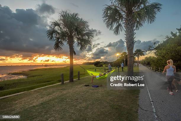 pitt street glow - mount pleasant south carolina stock pictures, royalty-free photos & images