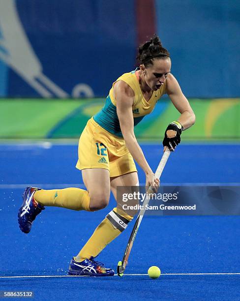 Madonna Blyth of Australia controls the ball during a Women's Preliminary Pool B match against Argentina at the Olympic Hockey Centre on August 11,...