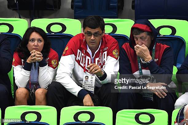 Former swimmer and Olympic champion Alexander Popov of Russia and wife Daria Popov attend swimming semifinals and finals on Day 6 of the Rio 2016...