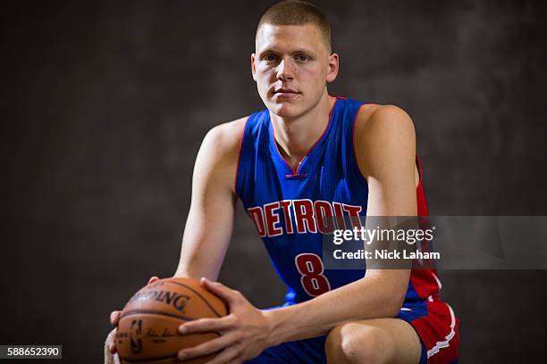 Henry Ellenson of the Detroit Pistons poses for a portrait during the 2016 NBA Rookie Photoshoot at Madison Square Garden Training Center on August...
