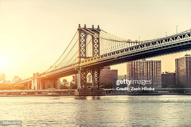 manhattan bridge - river east stock pictures, royalty-free photos & images