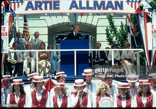 Movie - Airdate: February 1, 1982. ONSTAGE : KENNETH TIGAR;FRANK BIRNEY;LOIS HAMILTON;MICHAEL CURRIE;NED BEATTY;UNKNOWN