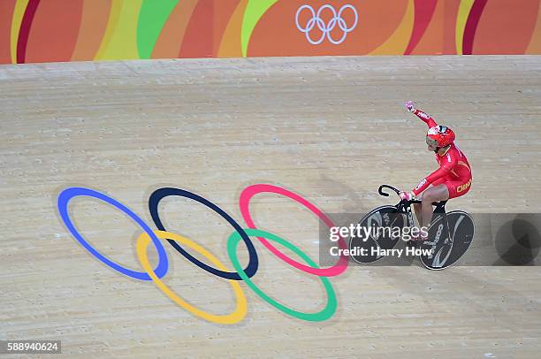 Jinjie Gong and Tianshi Zhong of Team China celebrates winning the gold medal after beating Team Russia in the Women's Team Sprint final for gold on...