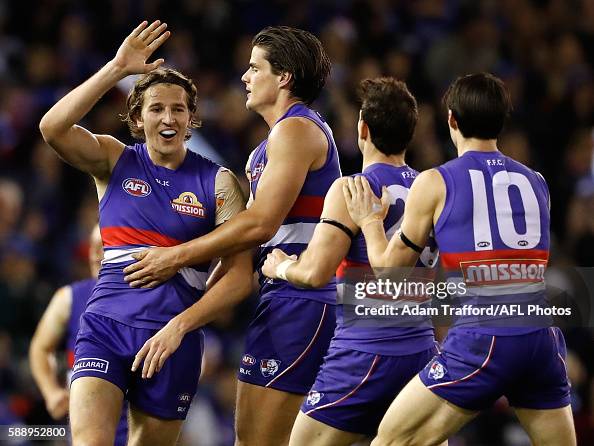 AFL Rd 21 - Western Bulldogs v Collingwood AFL Rd 21 - Western Bulldogs v Collingwood
