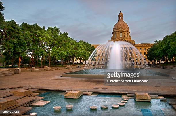 edmonton legislature building fountain - edmonton stock pictures, royalty-free photos & images