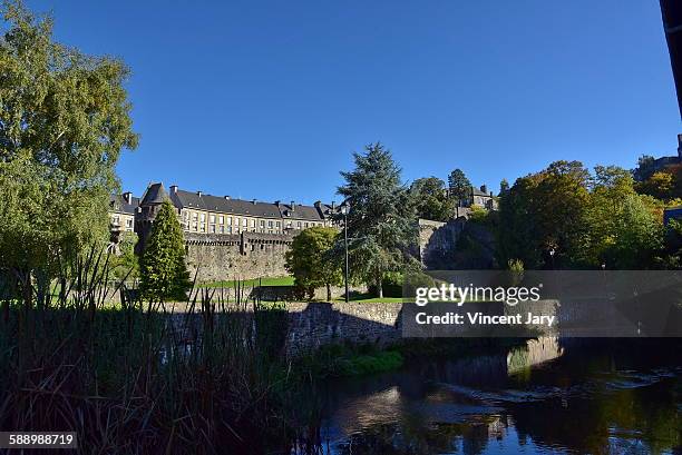 fougeres city in france - 肝吸虫 ストックフォトと画像