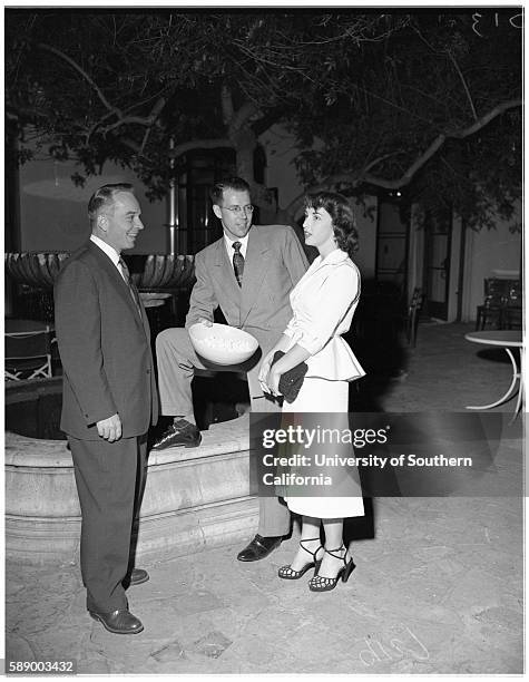 The Jesters, societ, Mr and Mrs Jack Smock, Mr and Mrs Haines Finnell, Mr and Mrs John Dryer, Walter Dick Wildon, Stephan Robinson, Frances Davis,...