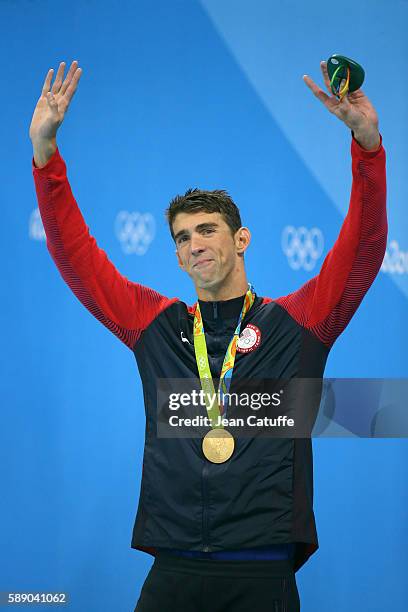 210 Michael Phelps Olympic Gold Medal Photo Session Stock Photos High 210-michael-phelps-olympic-gold-medal-photo-session-stock-photos-high