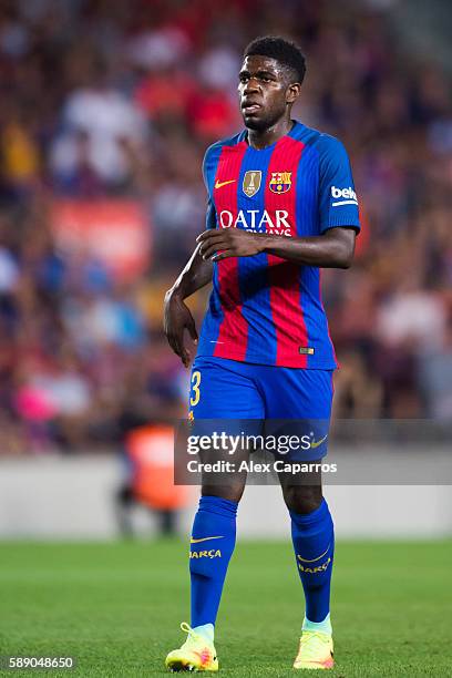 Samuel Umtiti of FC Barcelona looks on during the Joan Gamper trophy match between FC Barcelona and UC Sampdoria at Camp Nou on August 10, 2016 in...