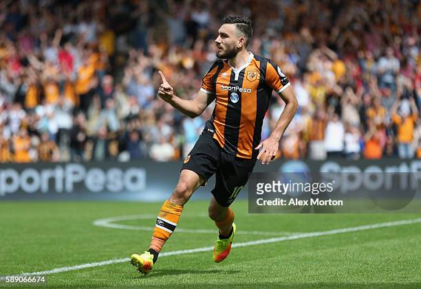 Robert Snodgrass of Hull City celebrates scoring his sides second goal during the Premier League match between Hull City and Leicester City at KCOM...