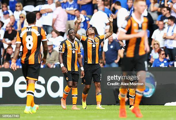Abel Hernandez of Hull City celebrates his sides first goal with his team mates during the Premier League match between Hull City and Leicester City...