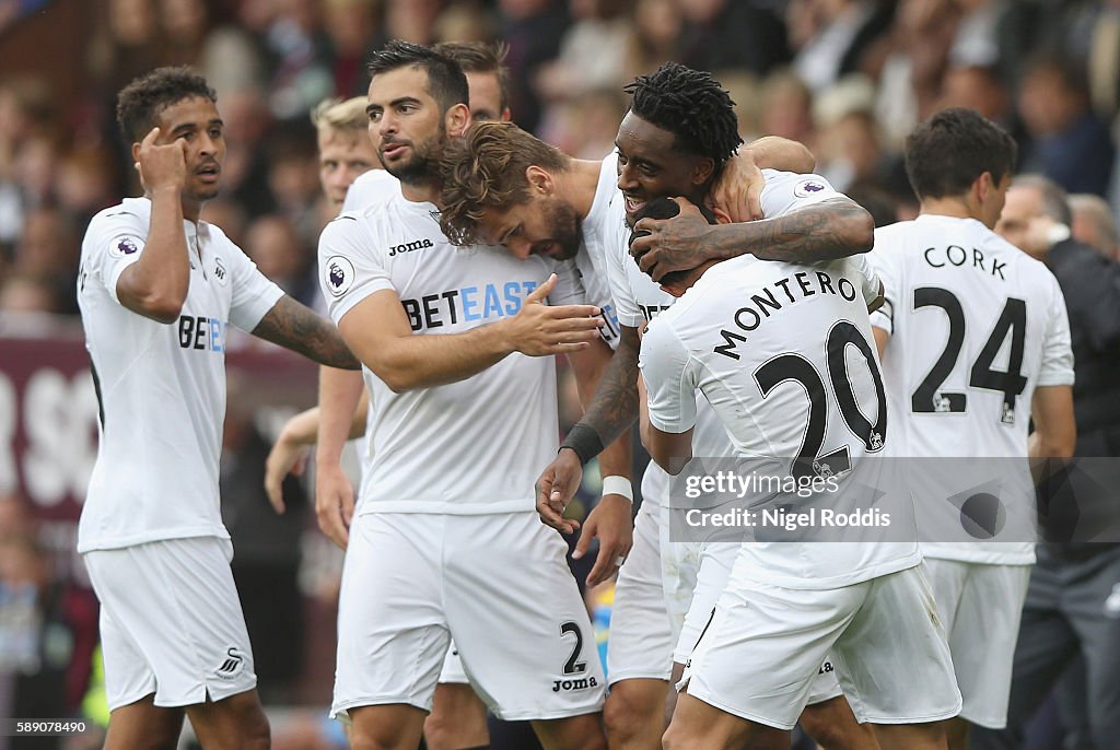 Burnley v Swansea City - Premier League