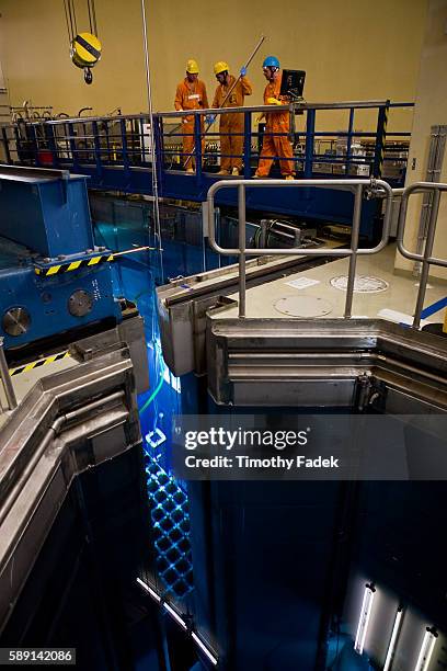 Fuel Rods Photos and Premium High Res Pictures - Getty Images