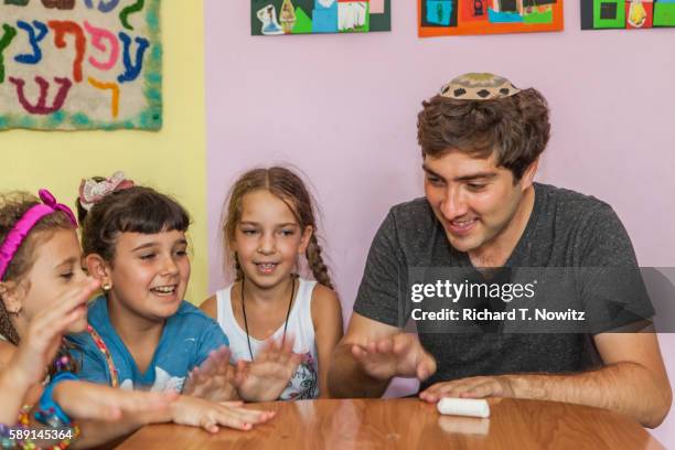 Melamed Jewish Teachers Photos and Premium High Res Pictures - Getty Images
