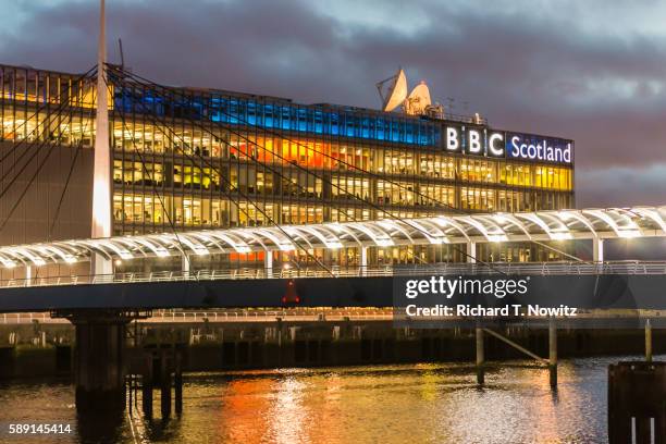 Bell Bridge Bells Bridge Photos et images de collection - Getty Images