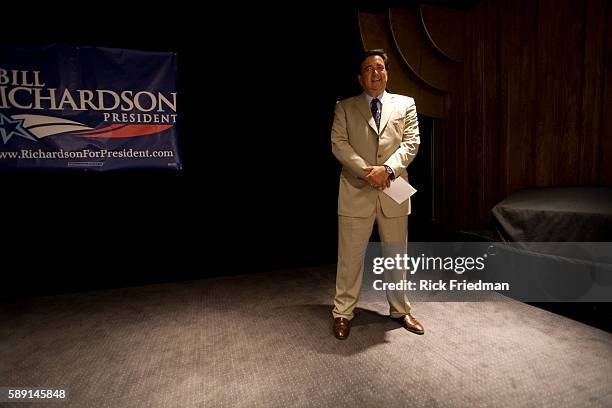 Presidential candidate Governor Bill Richardson at a campaign stop to the Public Library in Nashua, New Hampshire .