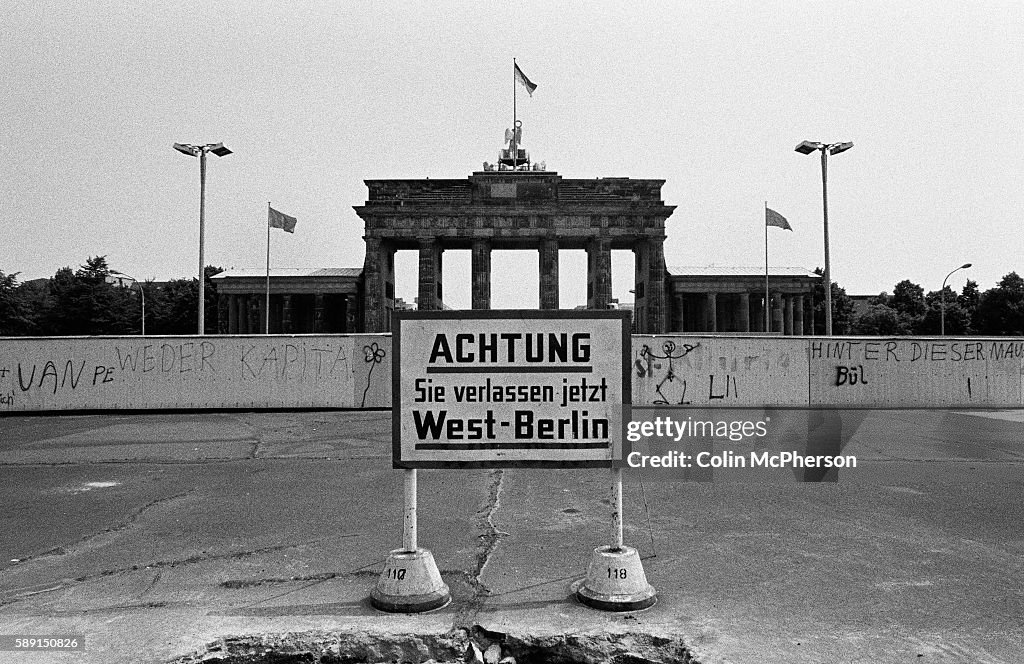 Federal Republic of Germany - Berlin - Berlin Wall